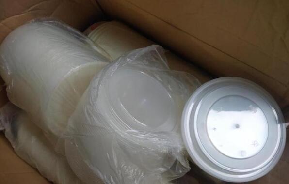 海南禁塑，又一家餐飲店被查處，查獲4萬(wàn)余個(gè)不可降解塑料制品